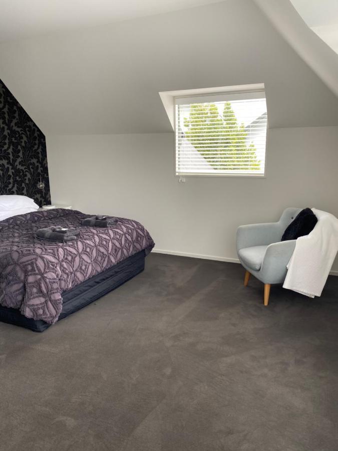Home By Hagley Park Christchurch Bagian luar foto